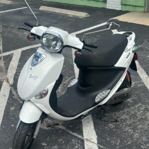 2023 White Genuine Buddy (Ref# 3881) - 1 Year Warranty!