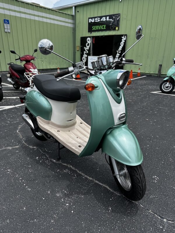 2019 Teal Wolf Islander (Ref# 9195)