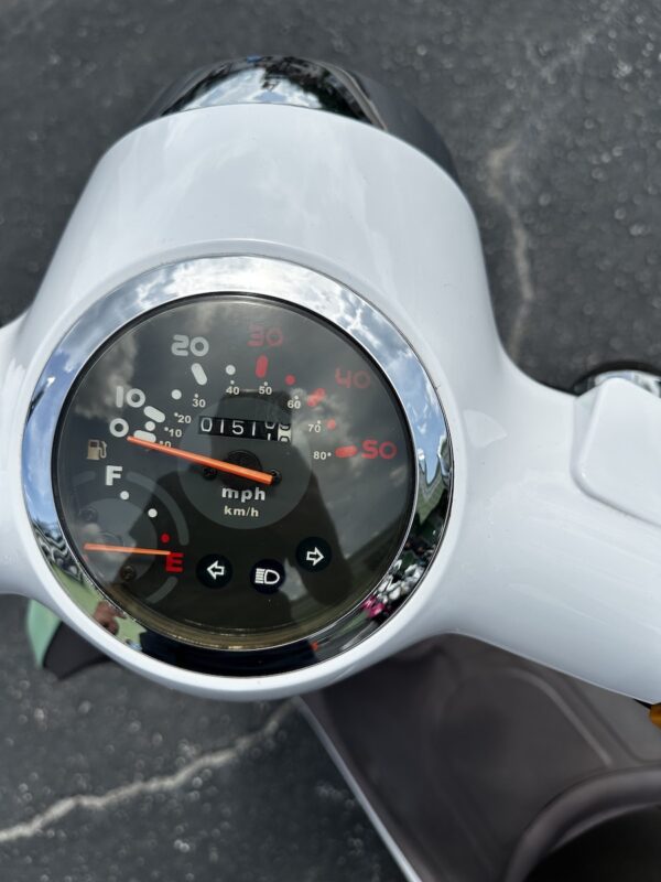 2022 Light Green ScootStar Honeystar (Ref# 3841) - Image 10