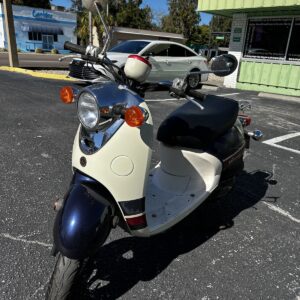 2014 Red White and Blue Yamaha Vino (Ref# 2852)