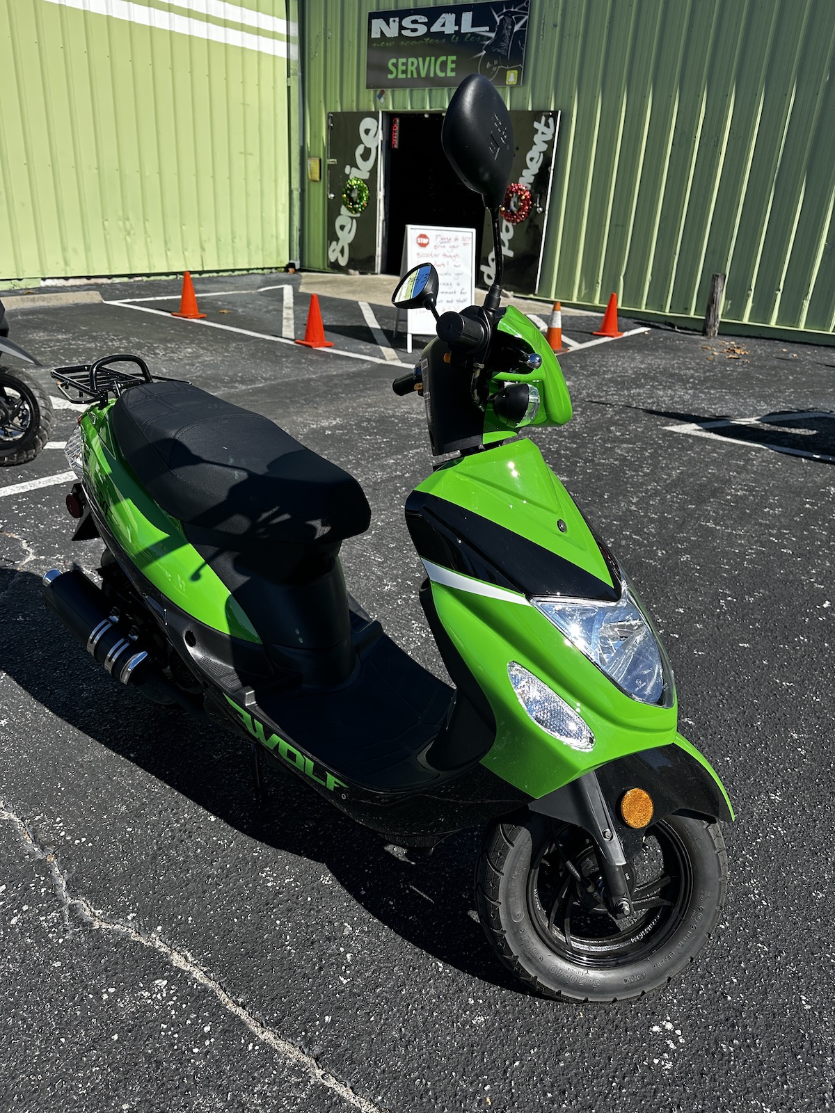 2025 Green/Black Wolf RX-50 Scooter (Ref# 9343) - Image 5