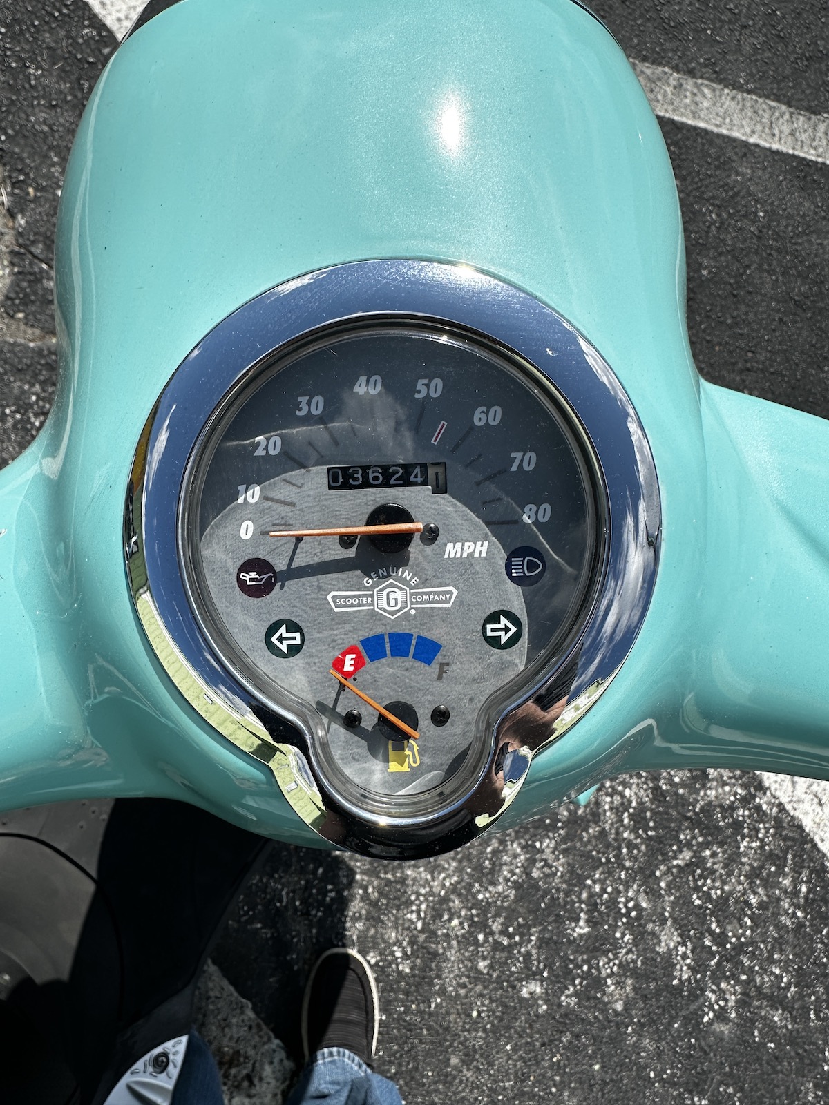 2018 Turquoise Genuine Buddy Scooter (Ref# 2779) - Image 5