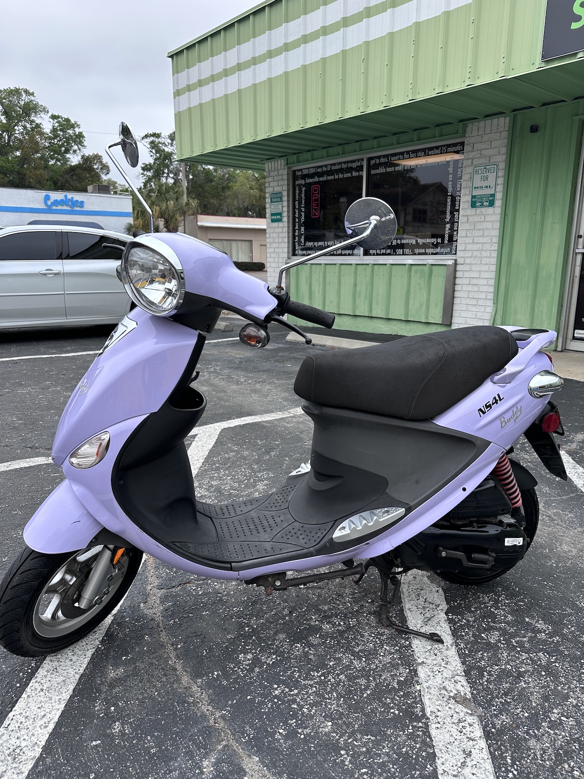 2022 Lavender Genuine Buddy Scooter (Ref# 2916) - LOW MILEAGE