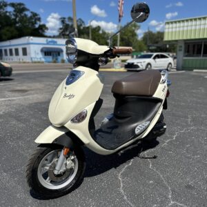 2024 Vanilla Genuine Buddy Scooter (Ref# 5320) - LOW MILEAGE
