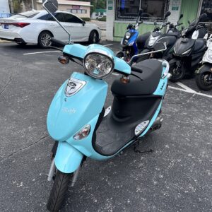 2024 Turquoise Genuine Buddy Scooter (Ref# 5134) - LOW MILEAGE - 1 YEAR WARRANTY INCLUDED!