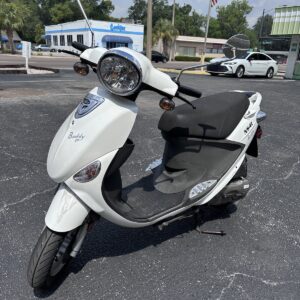 2022 White Genuine Buddy Scooter (Ref# 1437)
