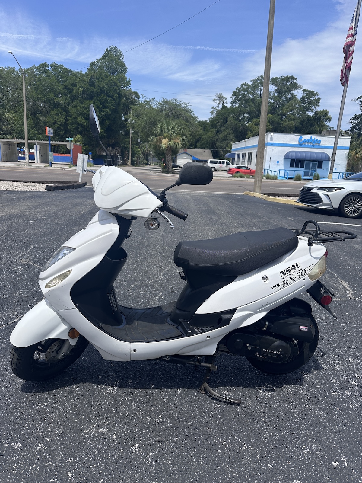 2019 White Wolf RX-50 Scooter (Ref# 3570) - Image 2