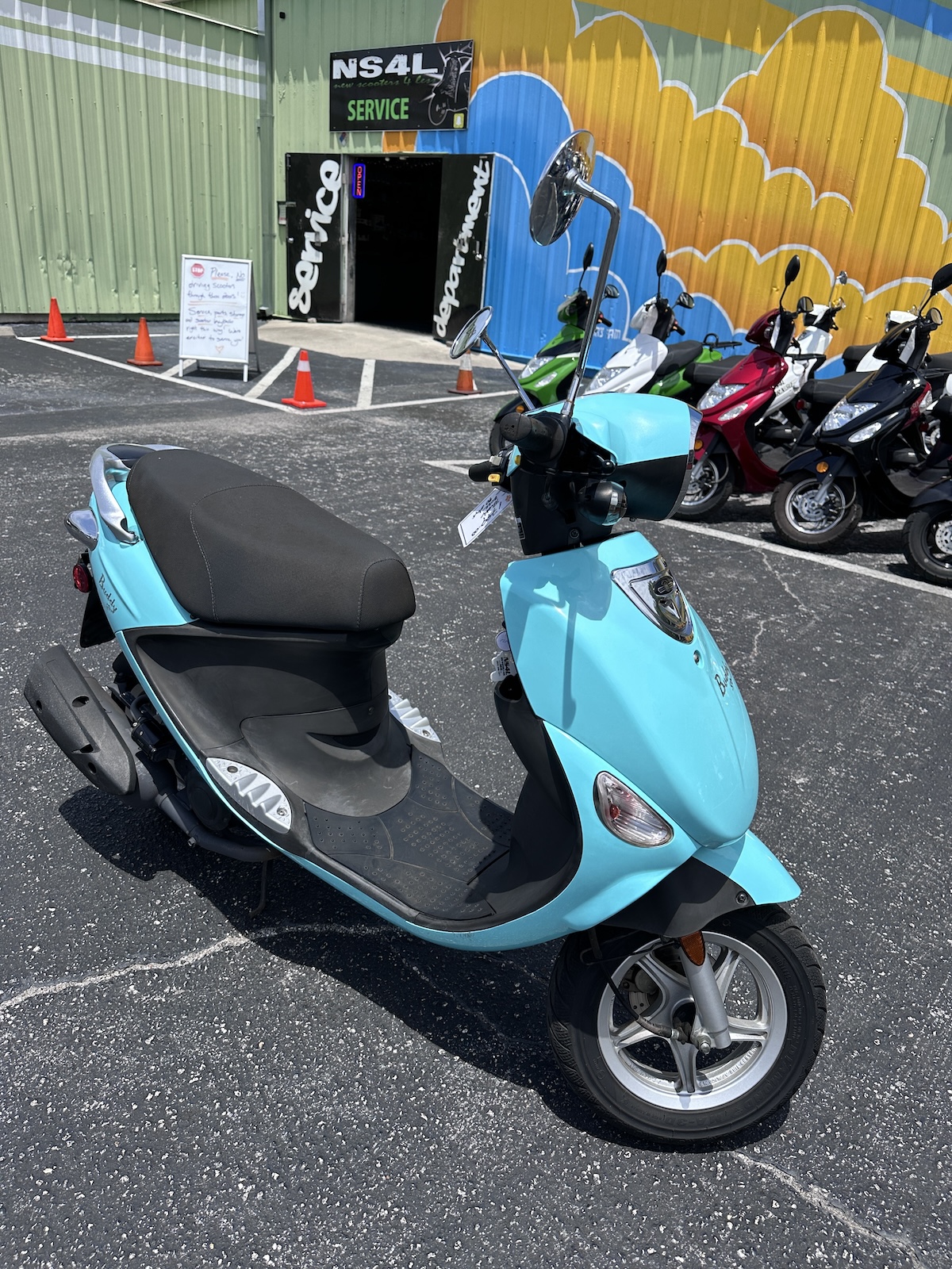 2022 Turquoise Genuine Buddy Scooter (Ref# 1219) - Image 5