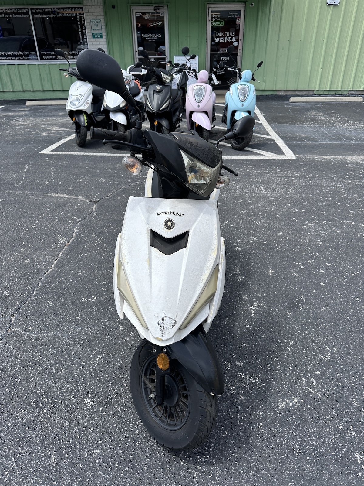 2019 White Scootstar Racestar Scooter (Ref# 9467) - Image 4