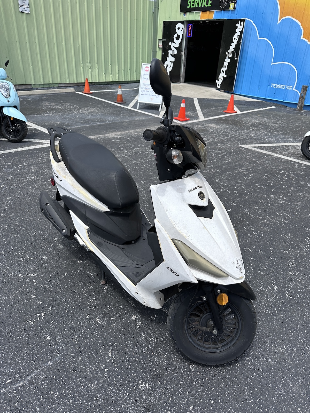 2019 White Scootstar Racestar Scooter (Ref# 9467) - Image 5