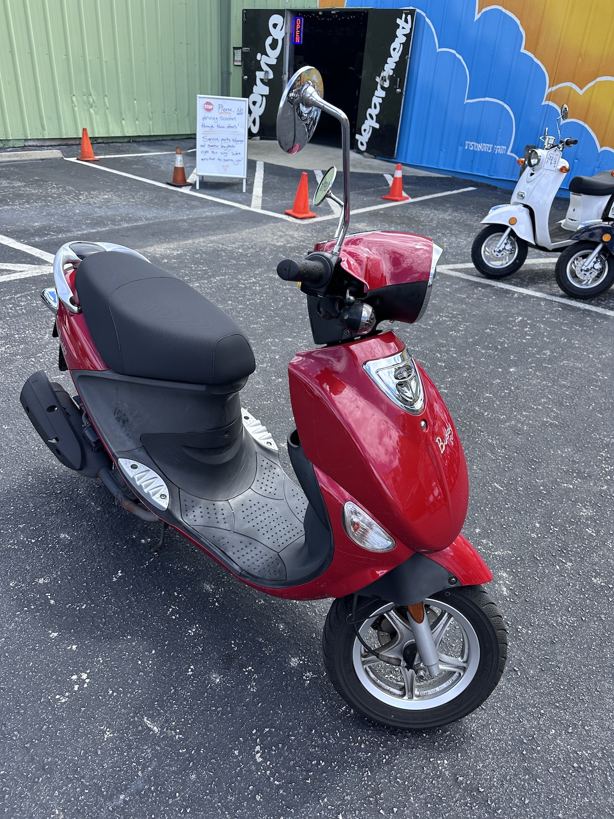 2023 Red Genuine Buddy Scooter (Ref# 4090) - Image 5
