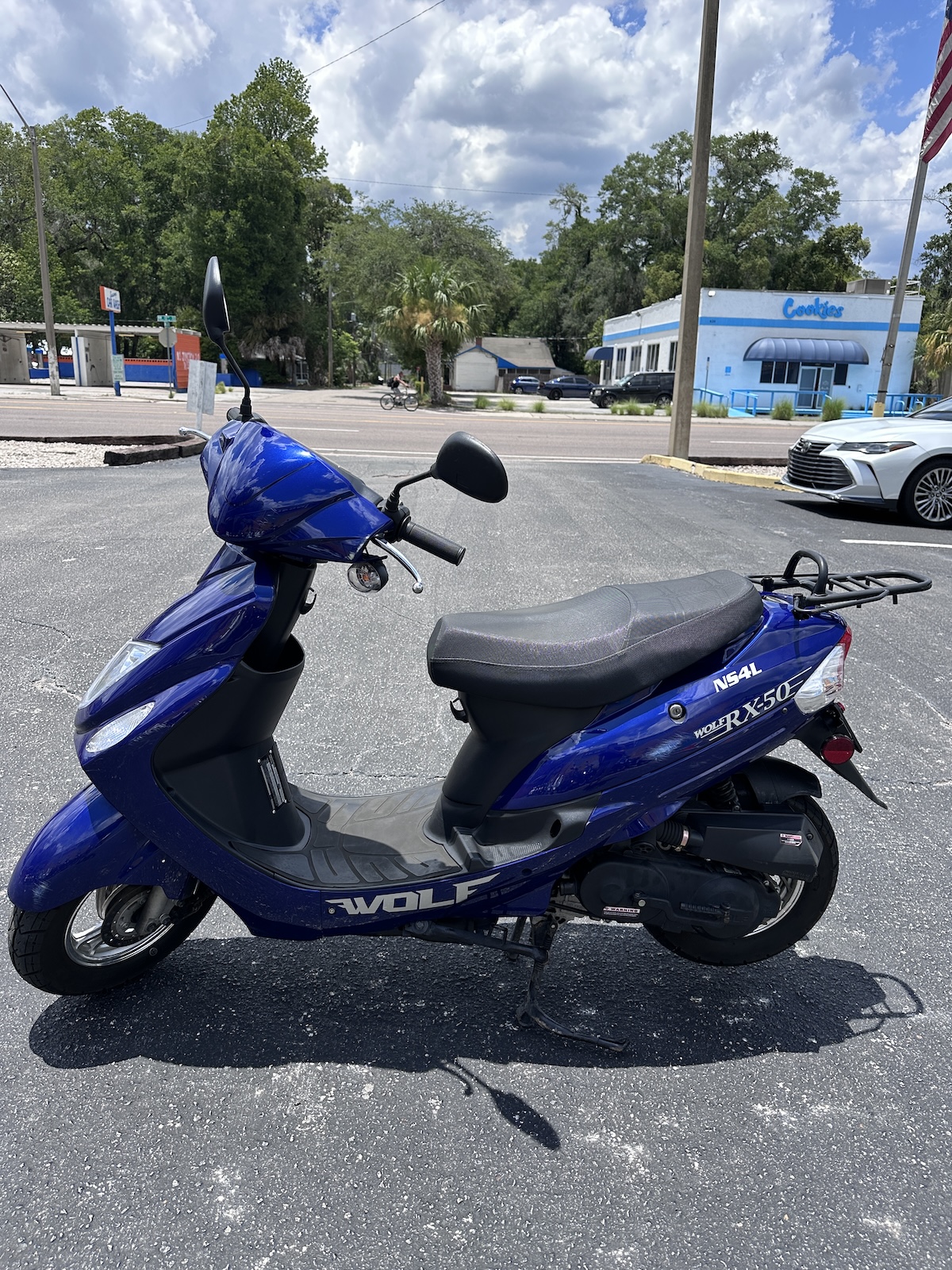 2023 Blue Wolf RX-50 Scooter (Ref# 2054) - Image 2