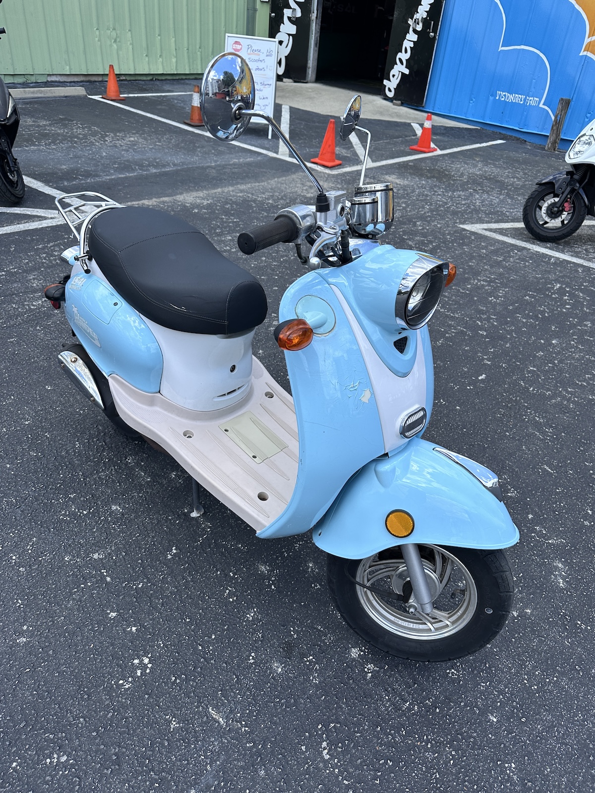 2020 Sky Blue Wolf Islander Scooter (Ref# 3615)