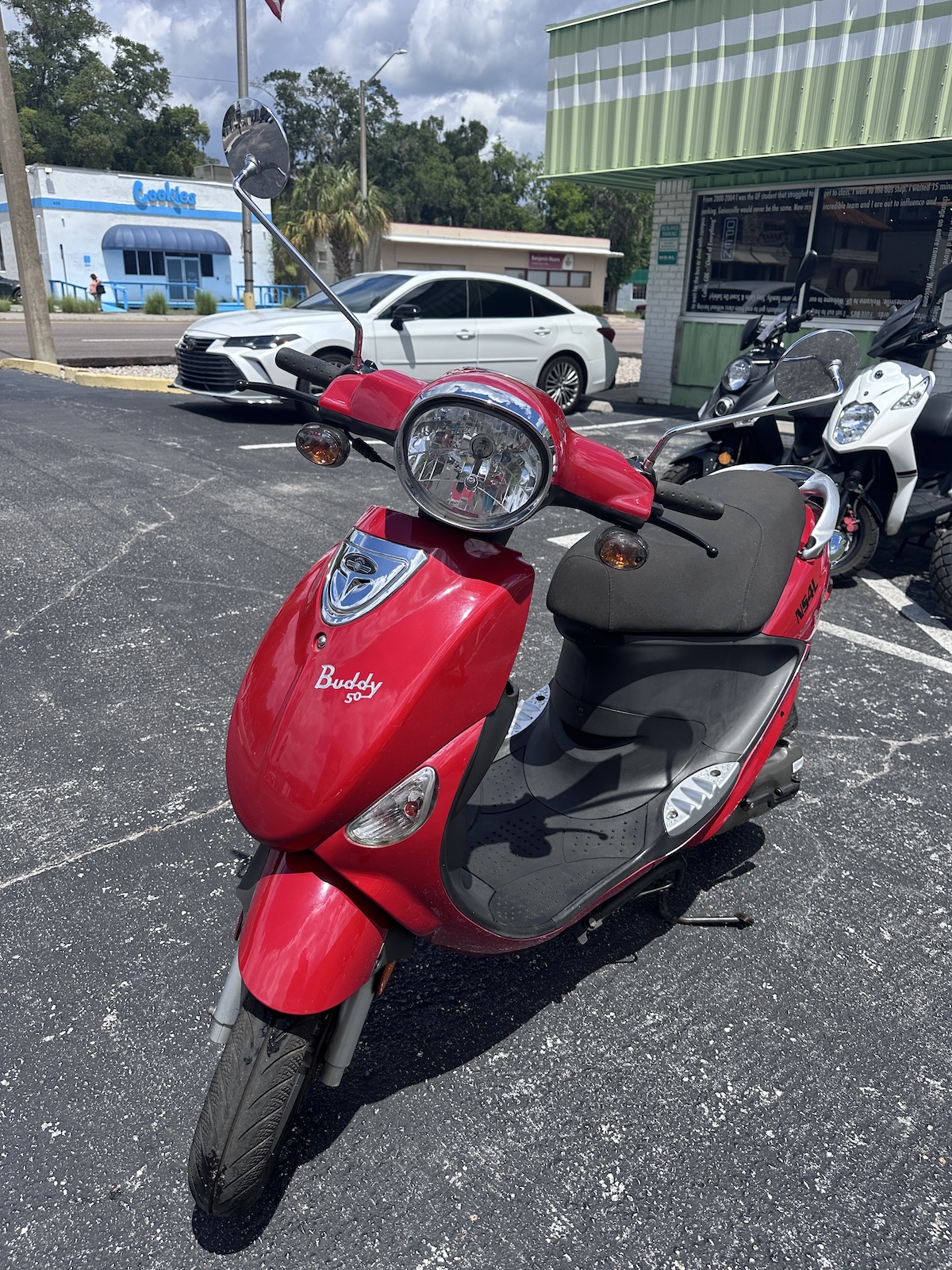 2023 Red Genuine Buddy Scooter (Ref# 4083)