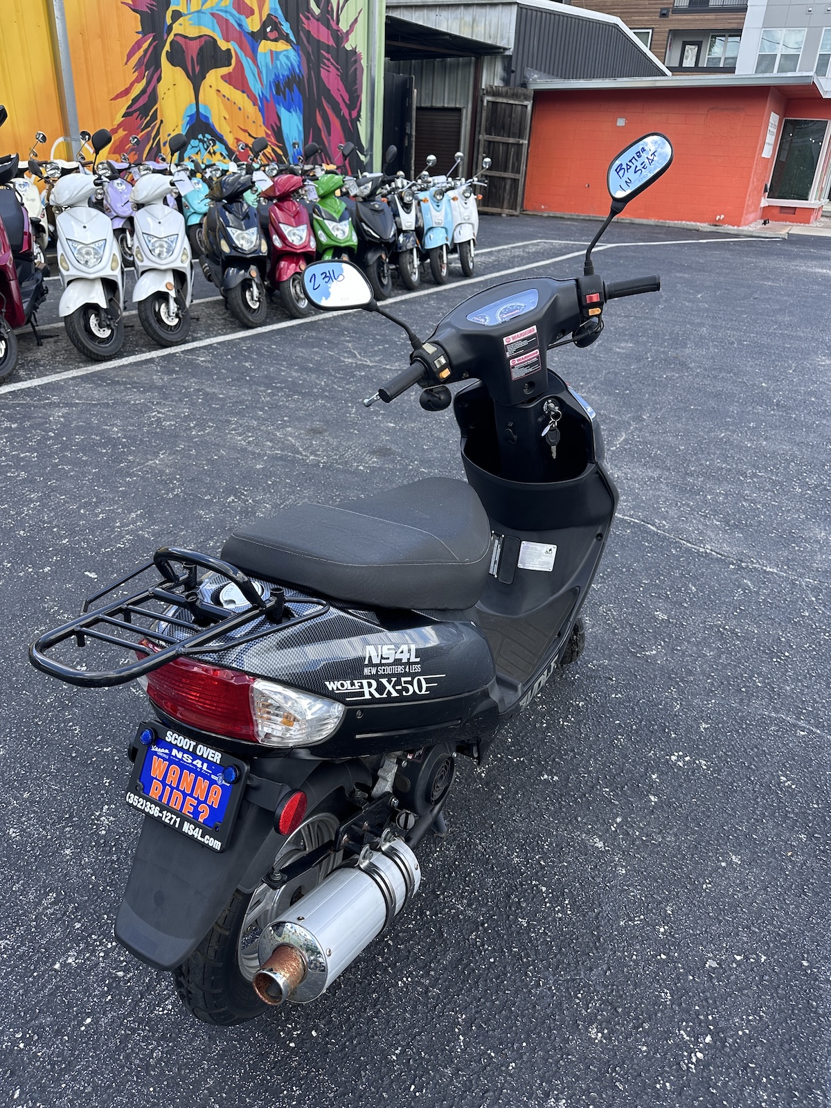 2023 LIMITED EDITION Custom Carbon Fiber / Black Wolf RX-50 Scooter (Ref# 2316) - LOW MILEAGE - Image 7