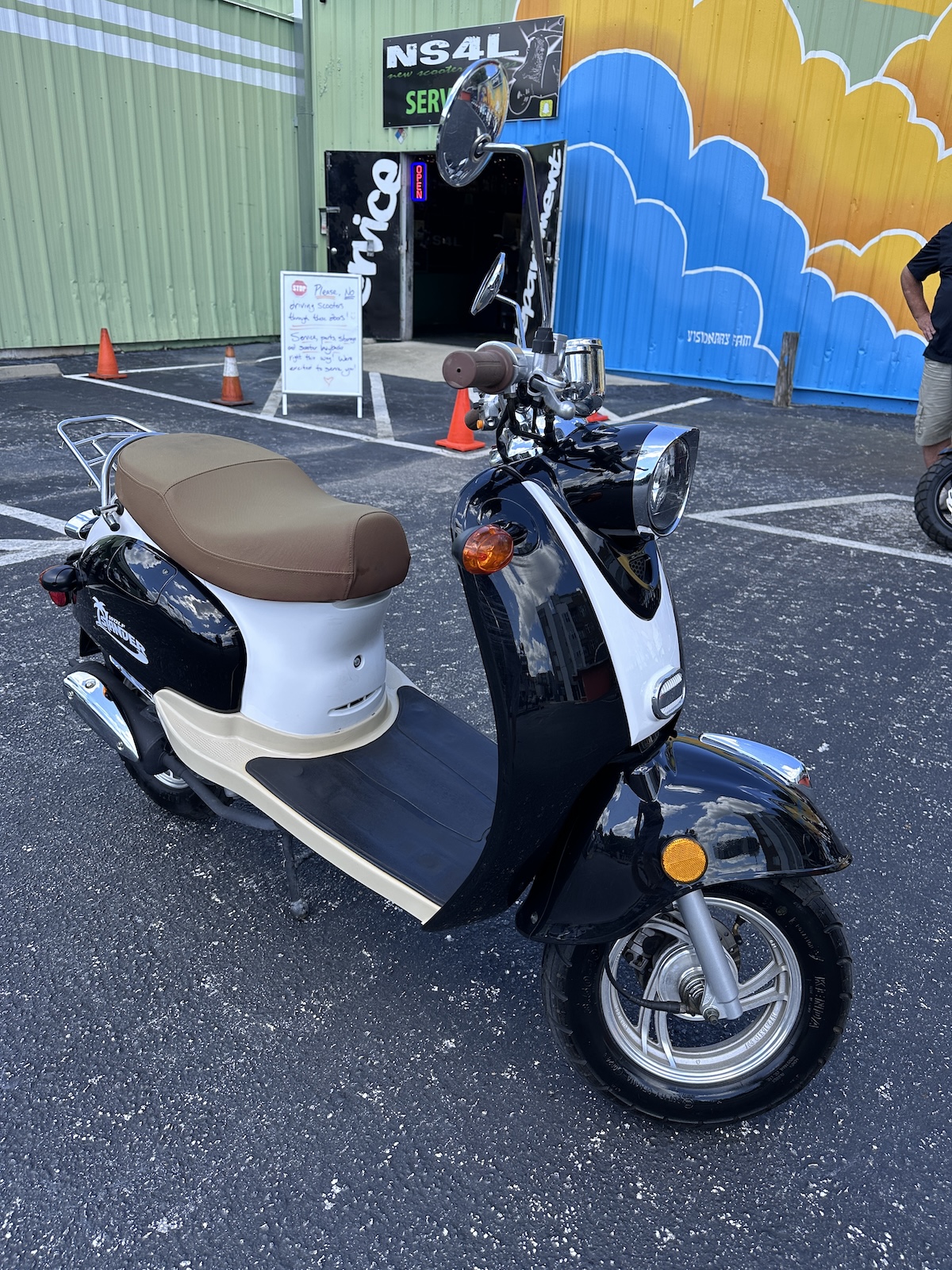 2025 Black Wolf Islander Scooter (Ref# 2219) - Image 5