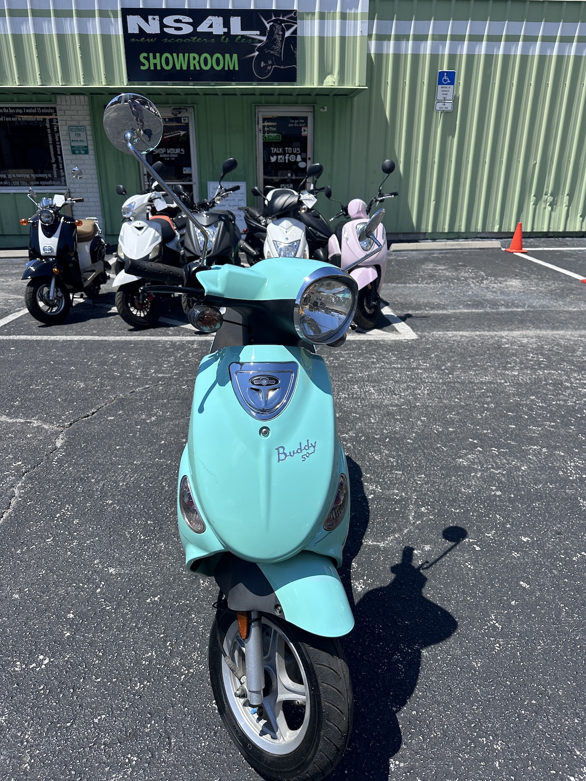 2022 Seafoam Genuine Buddy Scooter (Ref# 1824) - Image 4