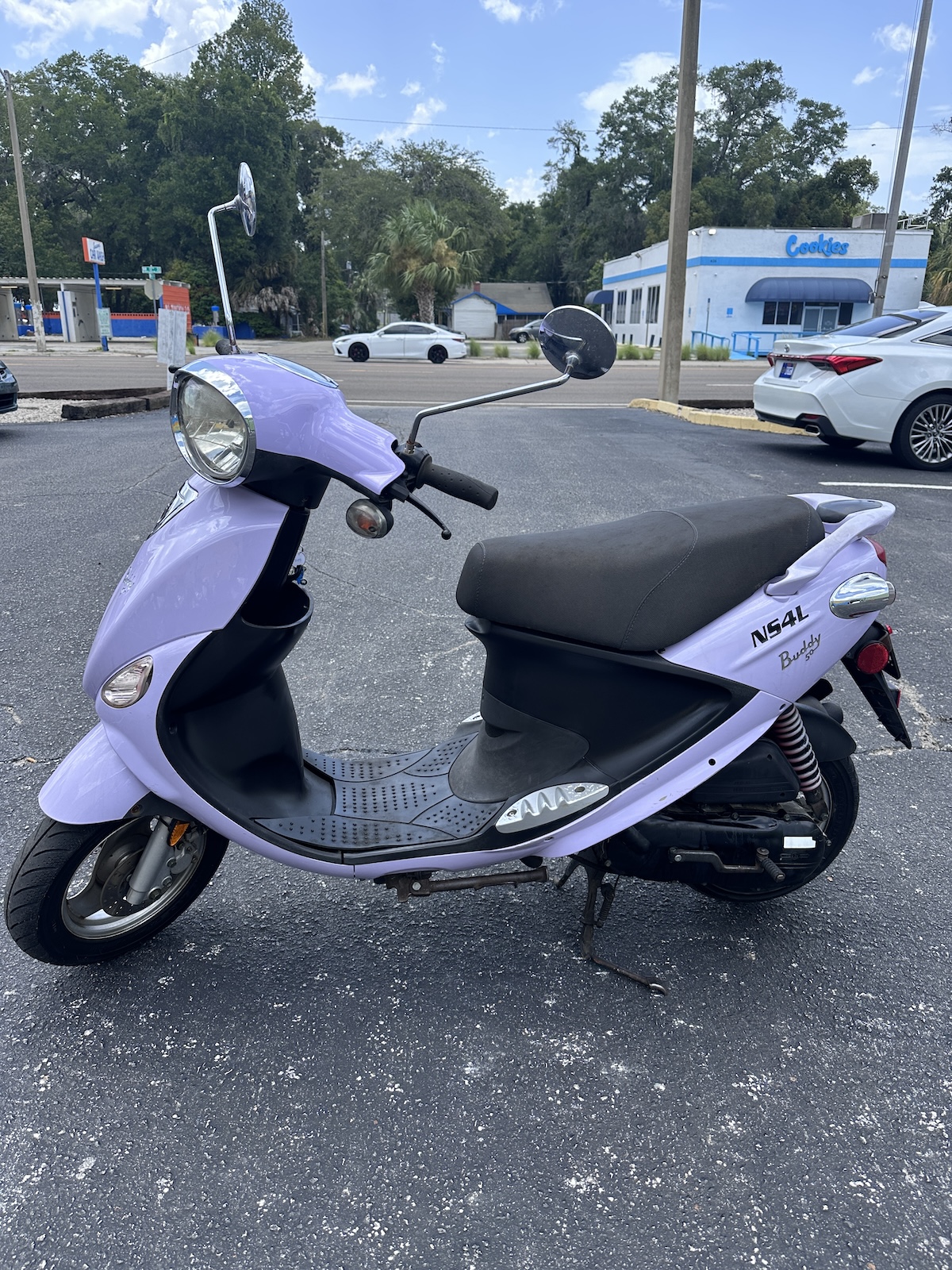 2018 Lavender Genuine Buddy Scooter (Ref# 3413) - Image 2