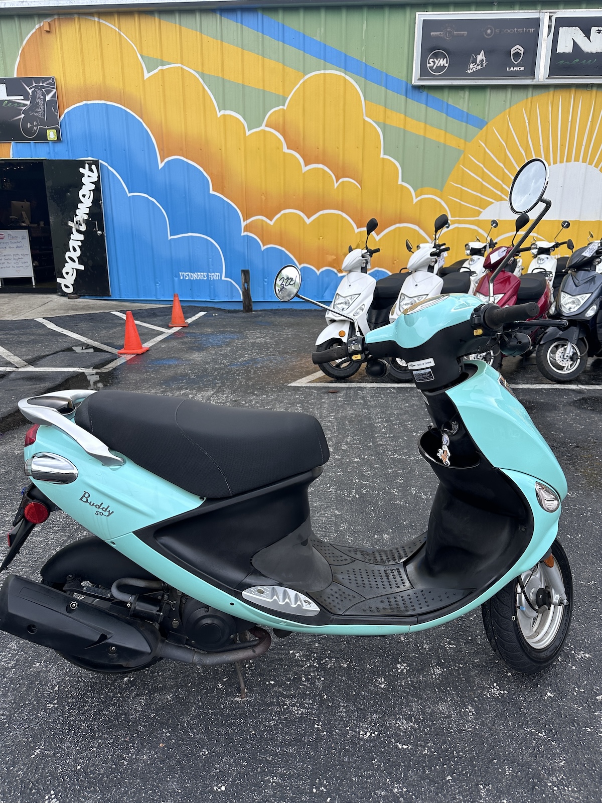 2018 Seafoam Genuine Buddy Scooter (Ref# 3221) - Image 6