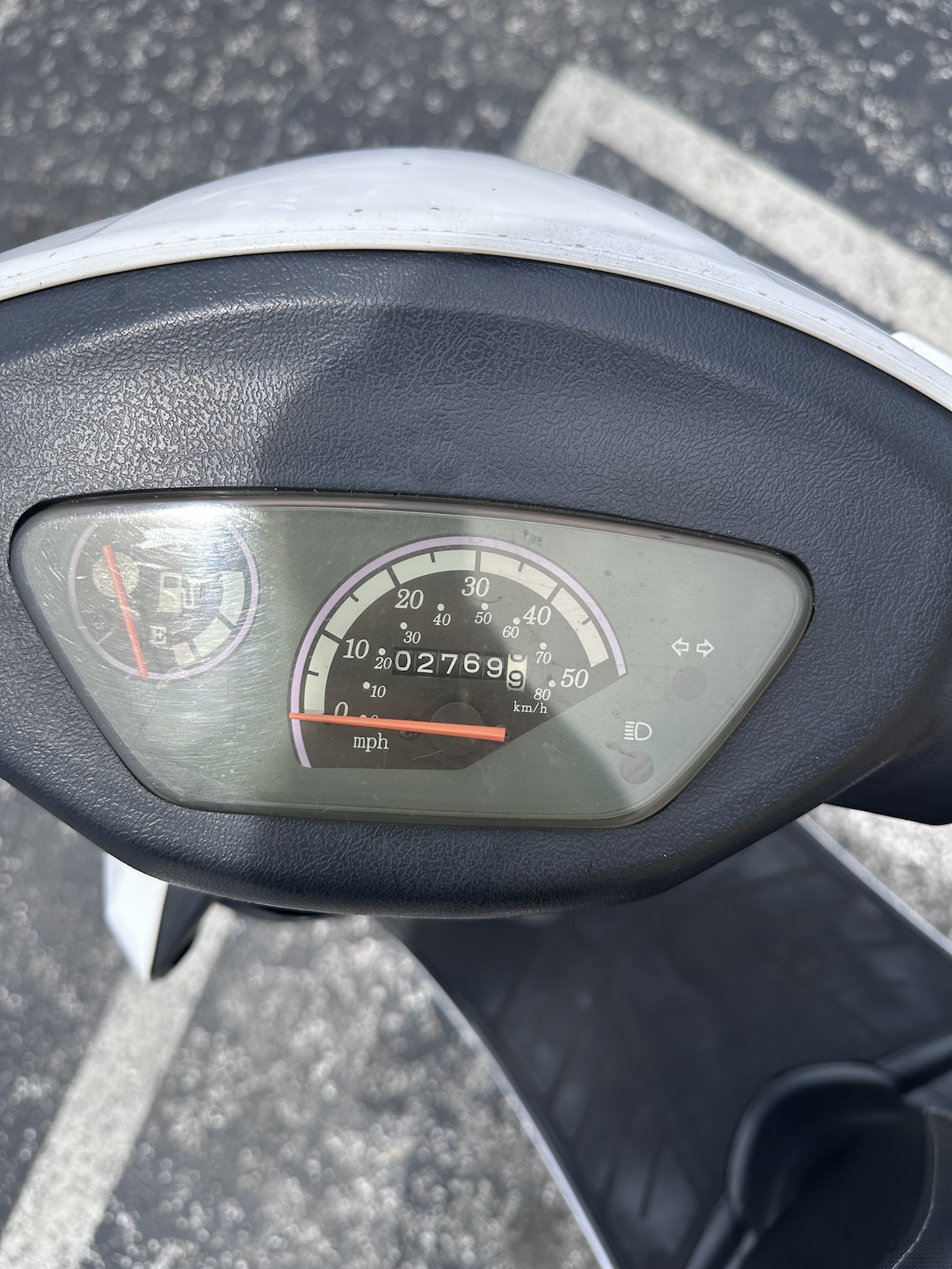 2023 White Wolf RX50 Scooter (Ref# 2755) - Image 8