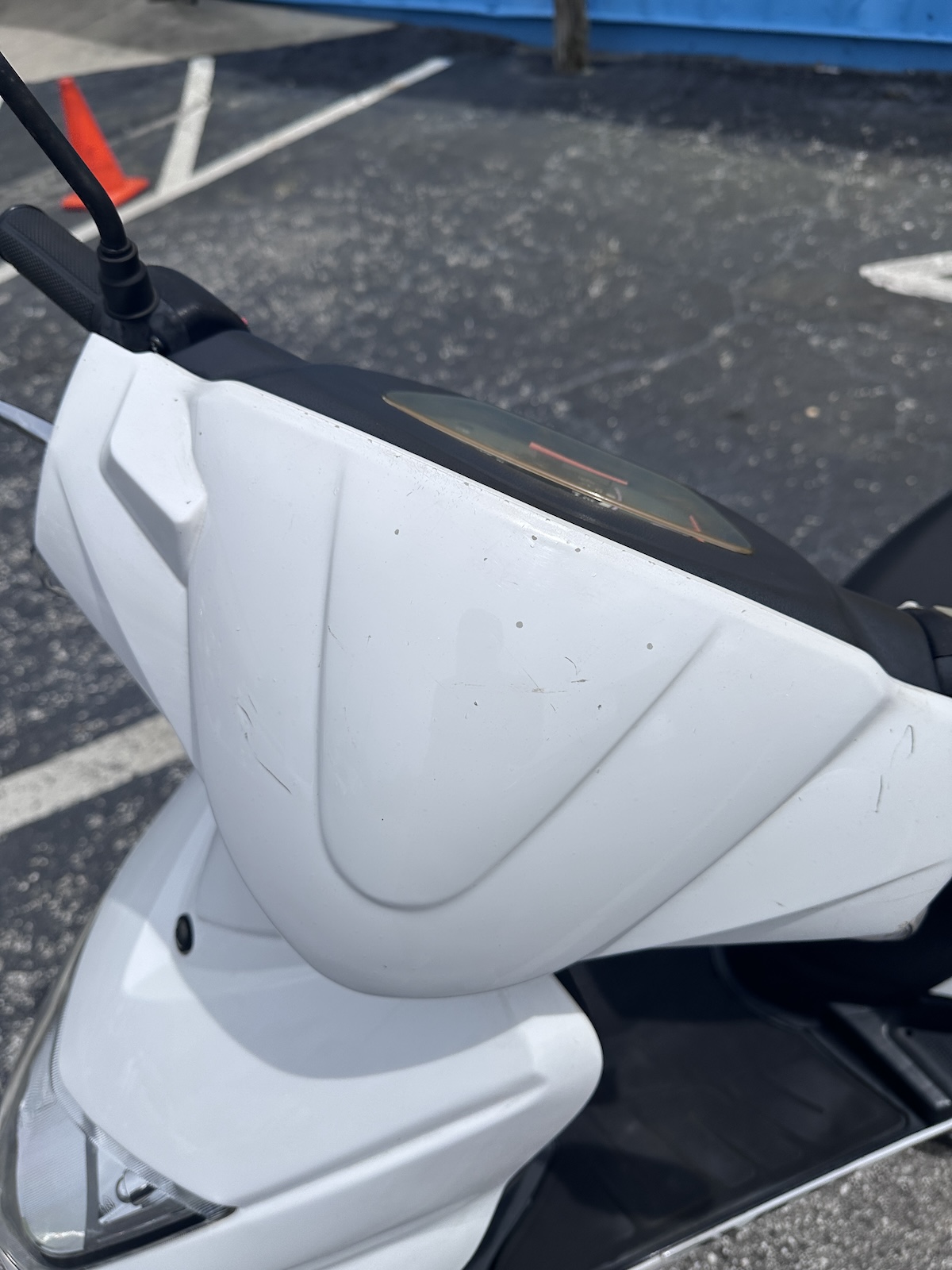 2023 White Wolf RX50 Scooter (Ref# 2755) - Image 9