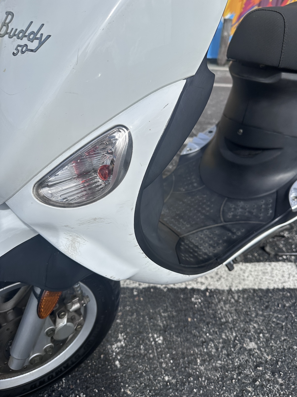 2019 White Genuine Buddy Scooter (Ref# 5299) - Image 11